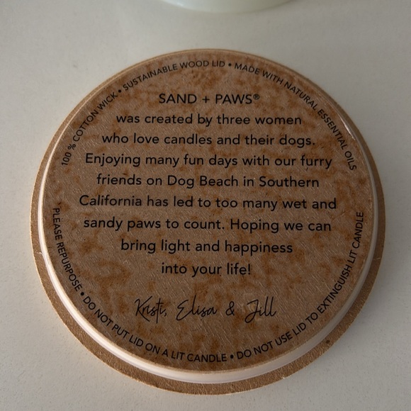 Sand + Paws 2-wick and Yankee candle - Picture 3 of 8